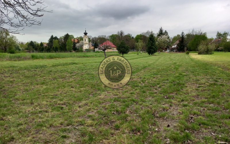 Na predaj záhrada Lúčnica nad Žitavou 1000m2