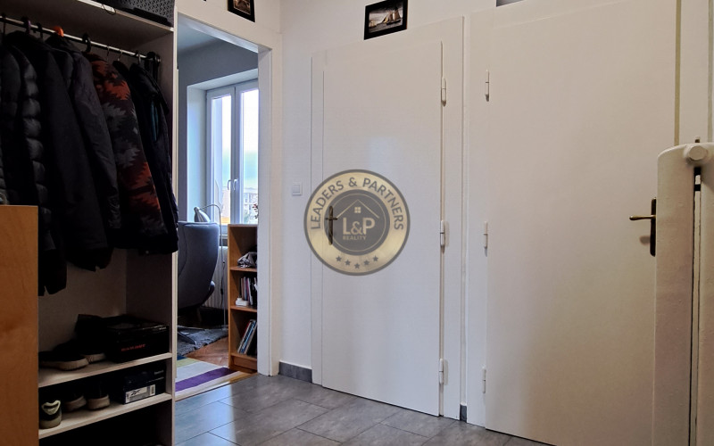 Veľký 4 izbový tehlový byt v centre Košíc, Masarykova ul.