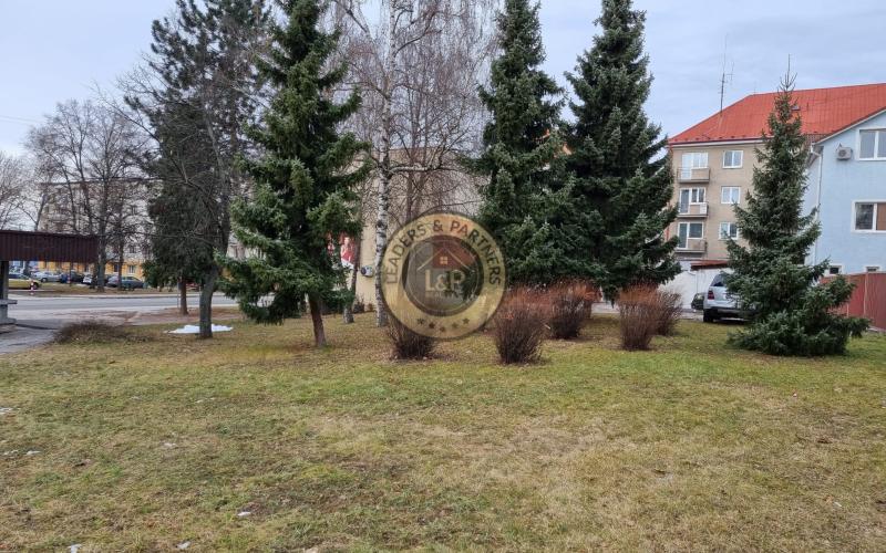 PREDAJ OBCHODNÉ CENTRUM ŠAFRÁN PRIEVIDZA NÁMESTIE SLOBODY 9
