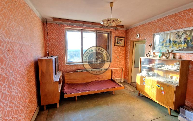 *NA PREDAJ* starší rodinný dom v obci Koplotovce