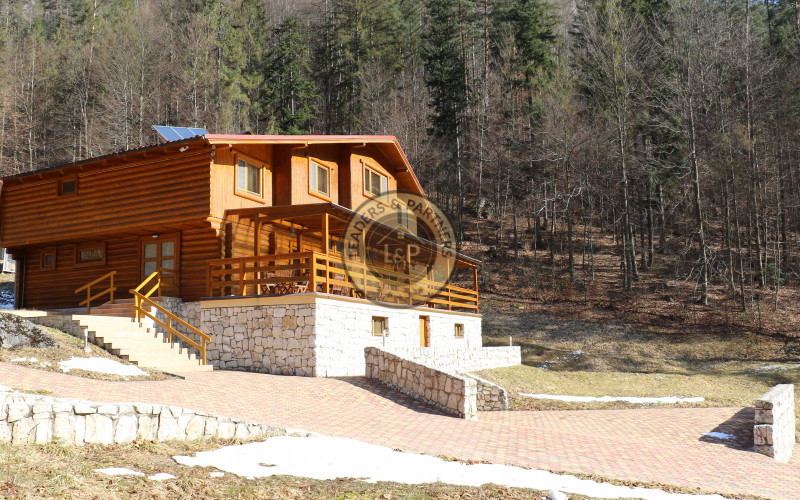 Luxusná chata - rekreačný objekt  - chránené územie