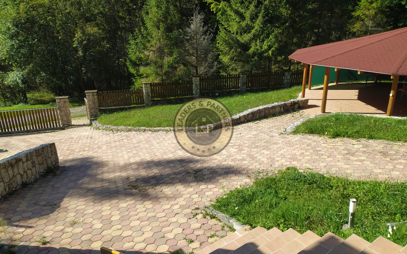 Luxusná chata - rekreačný objekt  - chránené územie