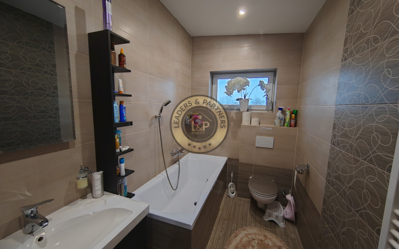 Pekný 5 izbový rodinný dom v Chorvátskom Grobe