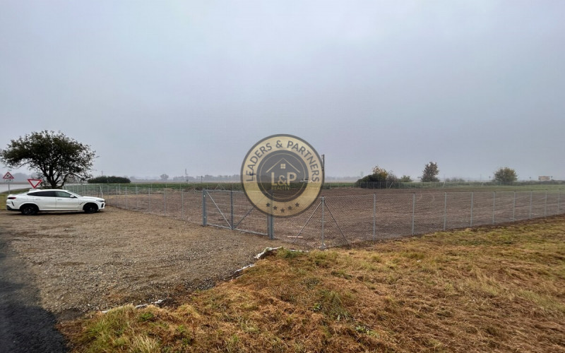 Pozemok na občiansku vybavenosť  Košice - Krásna, elektrina, oplotenie,