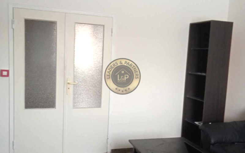 Predané -4-izbový byt po rekonštrukcii, Wurmova ulica, KVP.