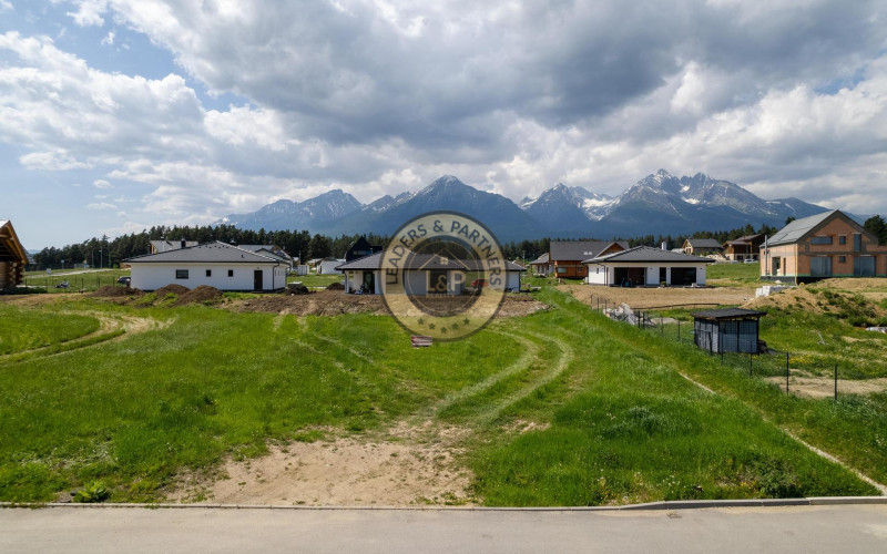 PREDAJ: NÁDHERNÝ STAVEBNÝ POZEMOK TATRANSKÉ SMARAGDY MLYNICA