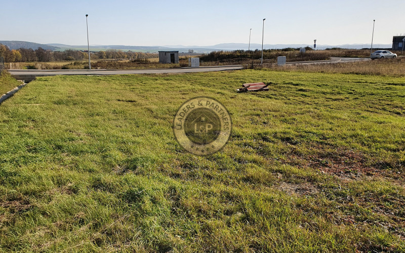 PREDAJ: NÁDHERNÝ STAVEBNÝ POZEMOK TATRANSKÉ SMARAGDY MLYNICA