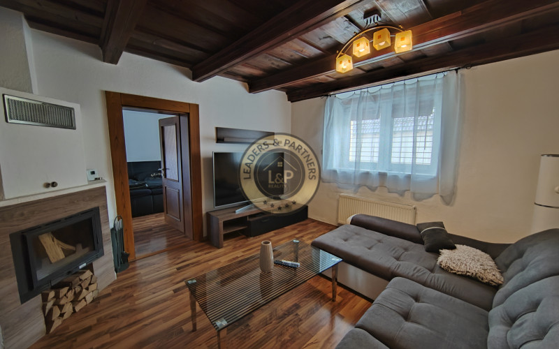 Rodinný dom na predaj-Hrnčiarovce nad Parnou - 4 izby, komplet rekonštrukcia