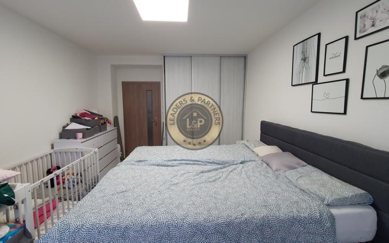 PREDAJ: 2 izbový byt 54 m2 kompletná rekonštrukcia 2021