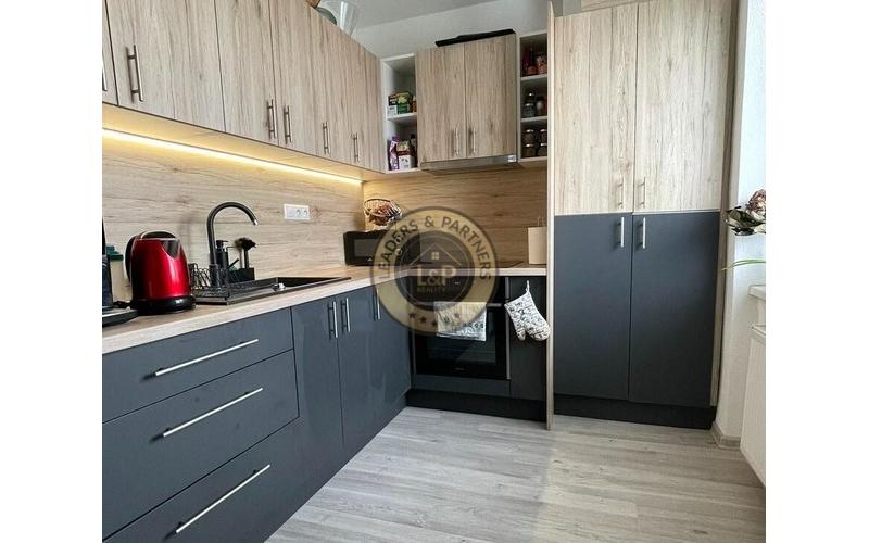 PREDAJ: 2 izbový byt 54 m2 kompletná rekonštrukcia 2021