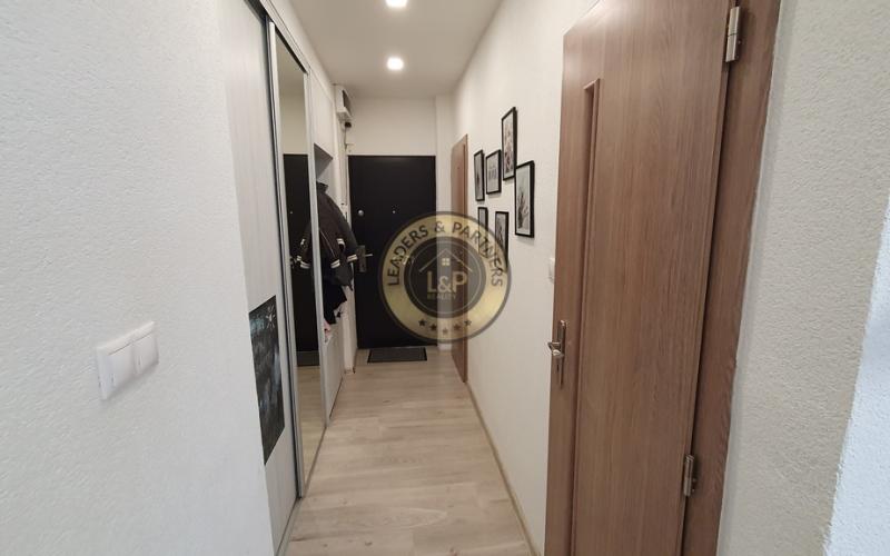 PREDAJ: 2 izbový byt 54 m2 kompletná rekonštrukcia 2021