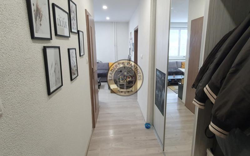 PREDAJ: 2 izbový byt 54 m2 kompletná rekonštrukcia 2021