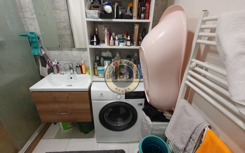 PREDAJ: 2 izbový byt 54 m2 kompletná rekonštrukcia 2021