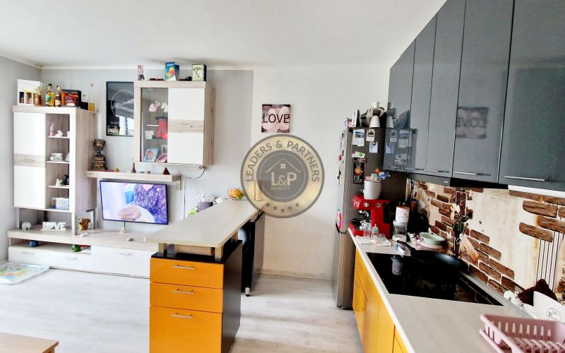 *NA PREDAJ* zrekonštruovaný 1,5 izbový byt Trenčianska/ Nové Mesto nad Váhom