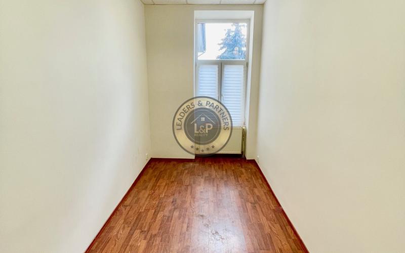 Na prenájom kancelária 10 m2, Moyzesova ul., Košice