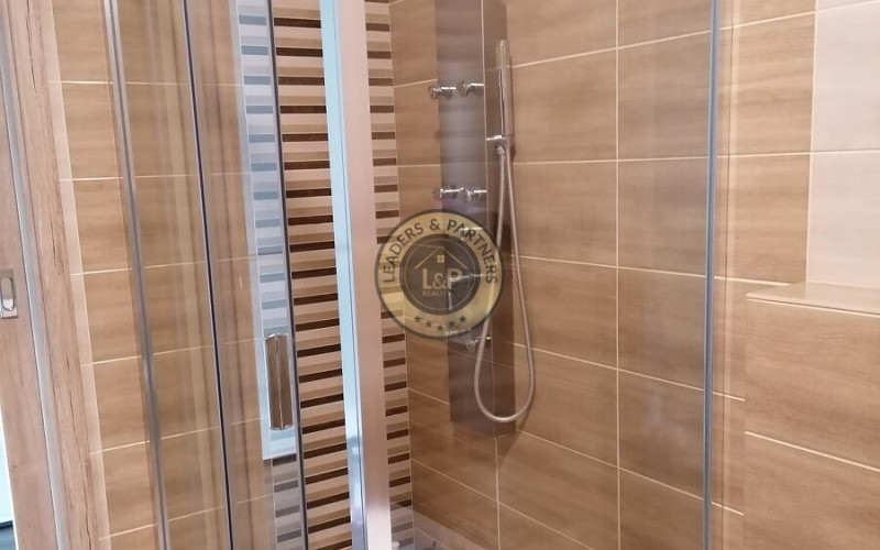 Pekný 5 izbový mezonet v trojdome v Rovinke na predaj