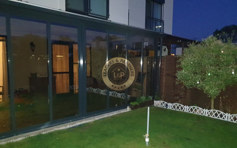 Pekný 5 izbový mezonet v trojdome v Rovinke na predaj