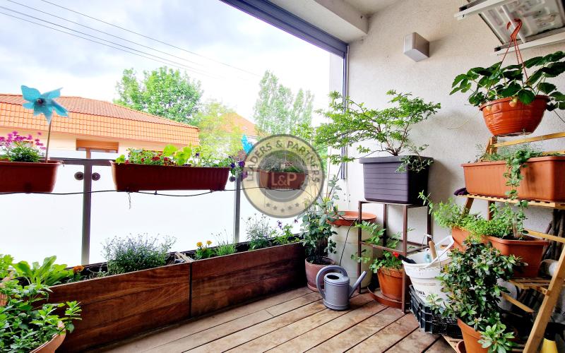 *Rezervované do 15.11.2024* Centrum Pezinka - nádherný presvetlený 3izbový byt