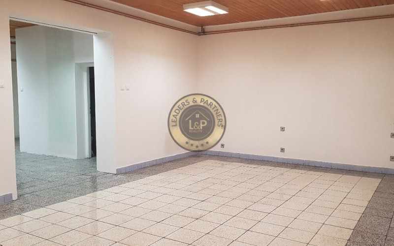 NA PRENÁJOM Obchodné - skladové priestory v obci Dojč