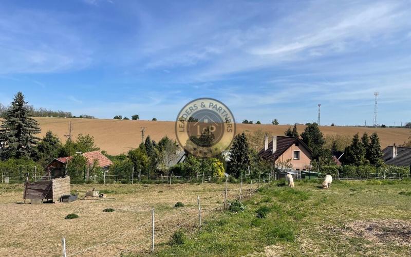 Pozemok vhodný na výstavbu RD  v obci Suchá nad Parnou