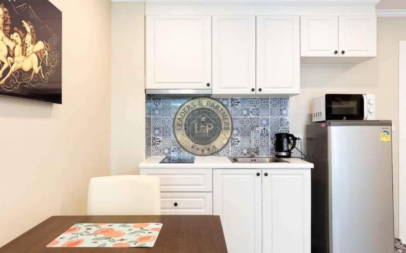 Thajsko-Pattaya-2 izbový byt na predaj-900 m od mora-Orient Resort & Spa