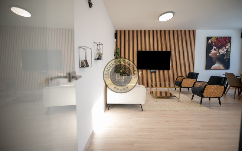 Na predaj veľký 3iz. byt s loggiou v Trnave