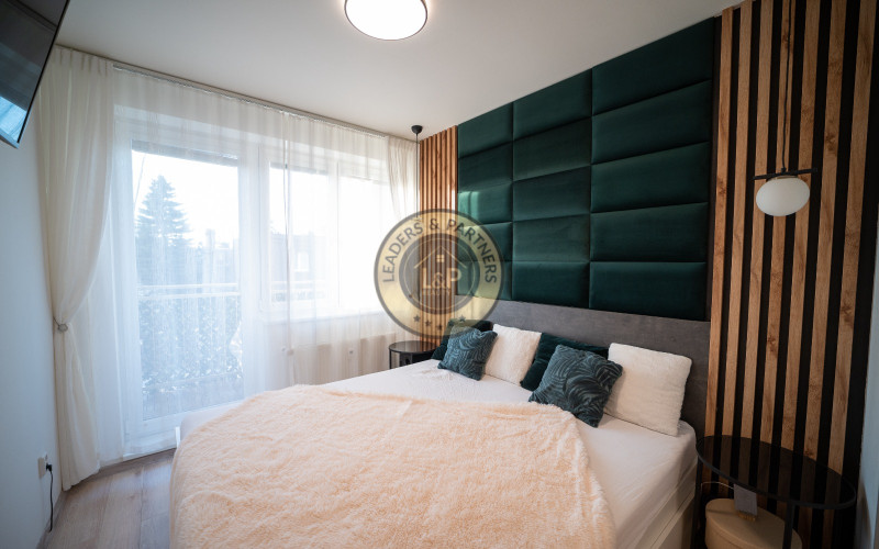 Na predaj veľký 3iz. byt s loggiou v Trnave