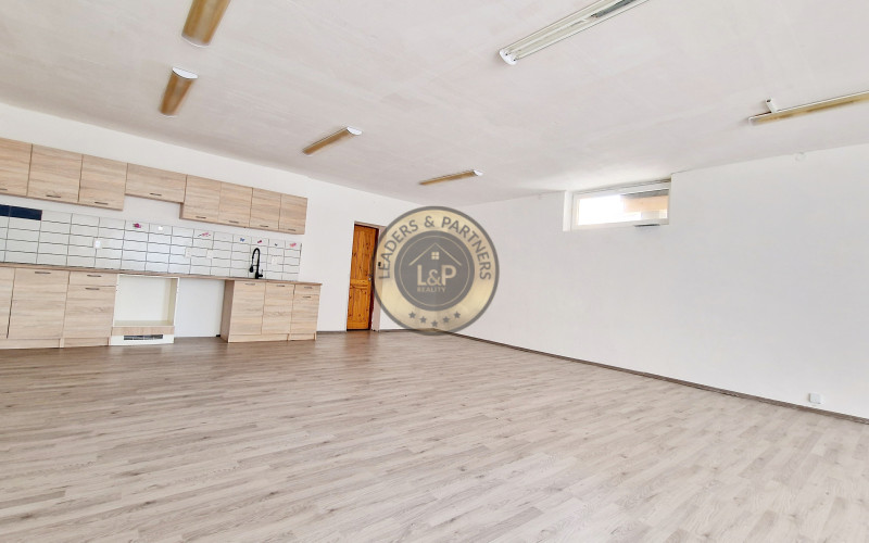 *NA PREDAJ* Nebytový priestor Madunice