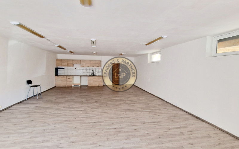 *NA PREDAJ* Nebytový priestor Madunice