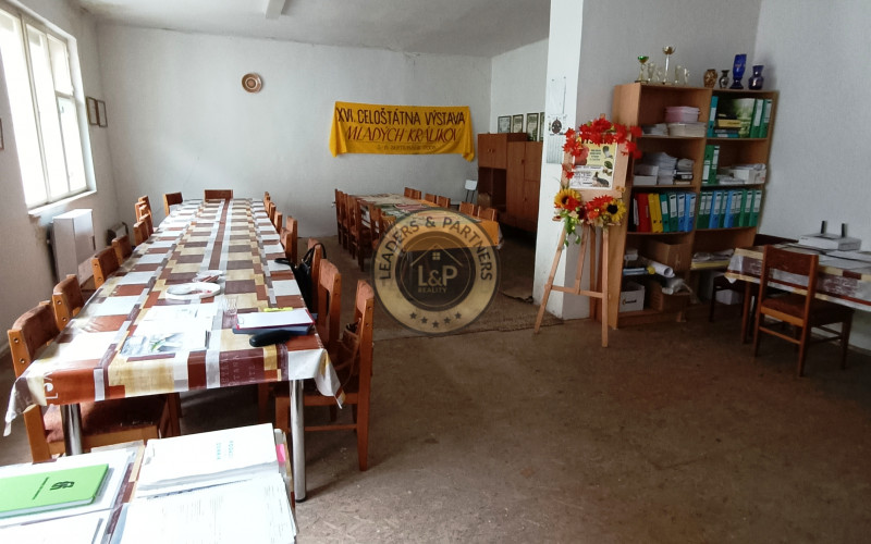 Na predaj budova v centre mesta Michalovce.