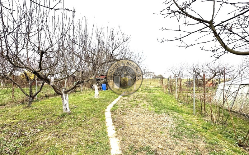 Chata s pozemkom, Košice-Čičky , časť Kamenné