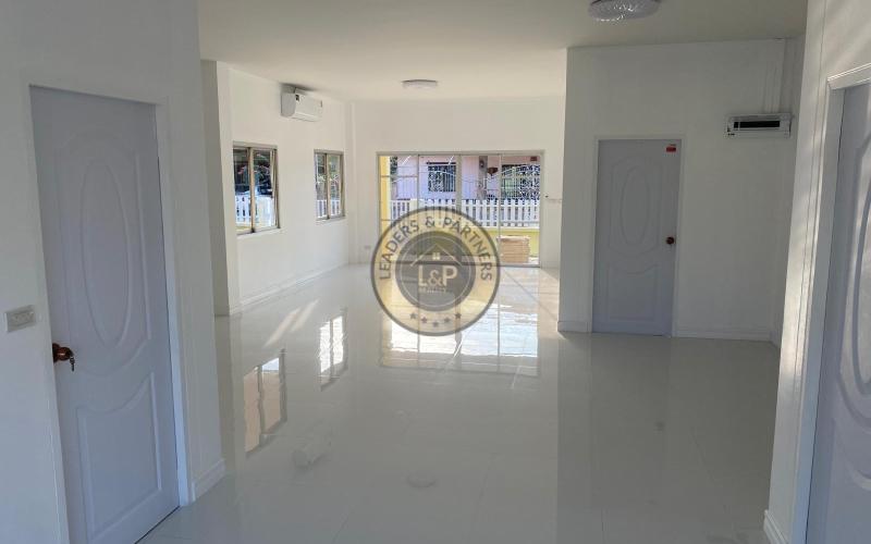 Thajsko-Pattaya-rodinný dom-Chon Buri