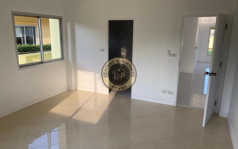 Thajsko-Pattaya-rodinný dom-Chon Buri