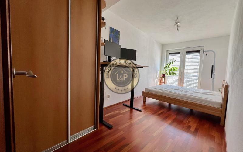 *Rezervované do 15.11.2024* Centrum Pezinka - nádherný presvetlený 3izbový byt