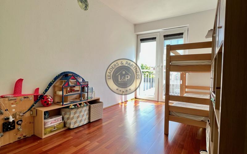 *Rezervované do 15.11.2024* Centrum Pezinka - nádherný presvetlený 3izbový byt