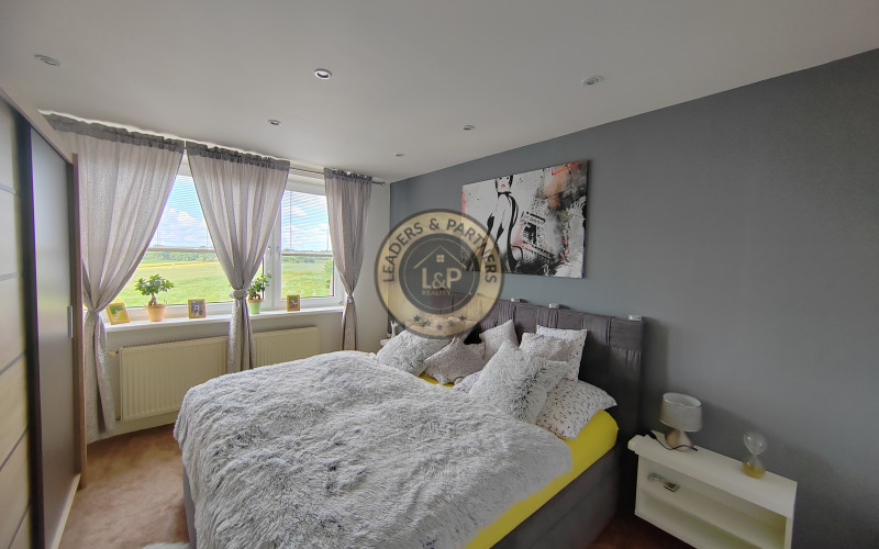 Pekný 4 izbový byt s garážou vo Veľkom Bieli na predaj