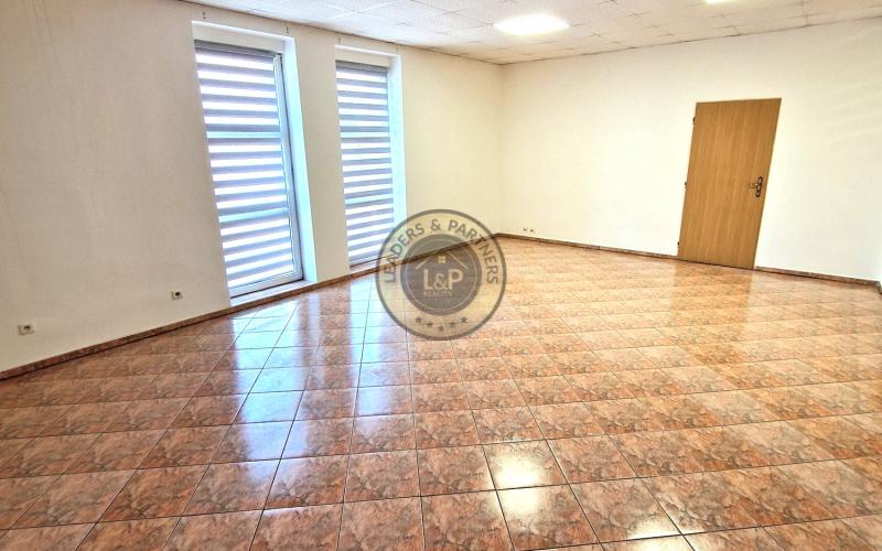 Na prenájom kancelárske a obchodné priestory v  Trnave
