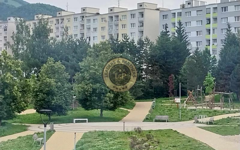 NA PRENÁJOM hľadáme pre klientov 3 izbové byty BANSKÁ BYSTRICA - SÁSOVÁ