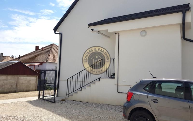 PREDAJ 4 izbový byt v rodinnom dome Mosonmagyaróvár