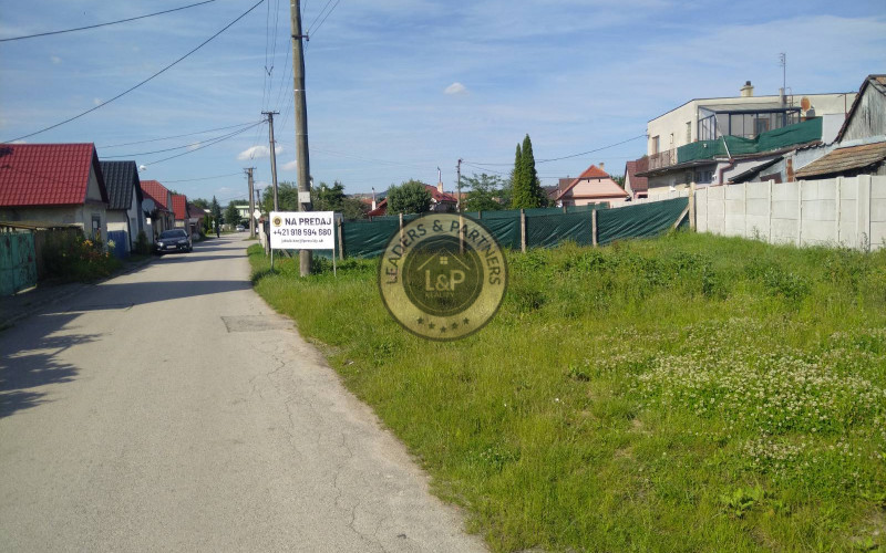 REZERVOVANÉ- Stavebný pozemok v Jablonici