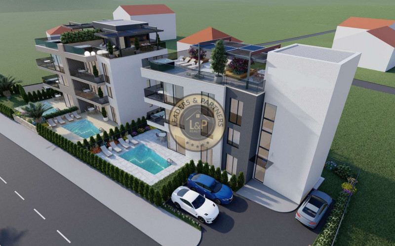 ZADAR - SUKOŠAN, luxusný apartmán s veľkou strešnou terasou (106,25 m2) hneď v prvom rade pri mori