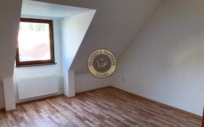 Na predaj: Rodinný dom v meste Senica