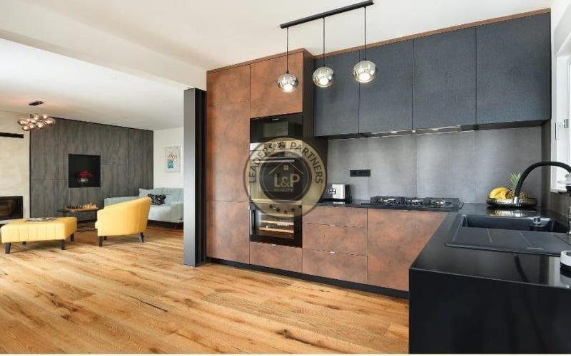 PULA - KRNICA, luxusná dvojposchodová vila na pozemku 754 m2 s bazénom