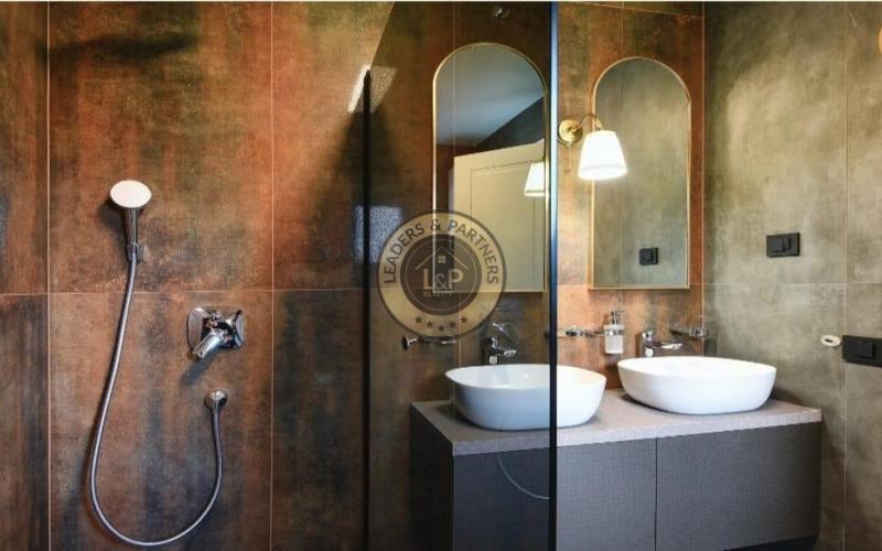 PULA - KRNICA, luxusná dvojposchodová vila na pozemku 754 m2 s bazénom