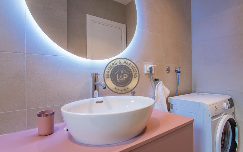 PAG - MANDRE, na predaj vila 260 m2, novostavba, sauna, bazen, výhľad, pozemok 1124 m2