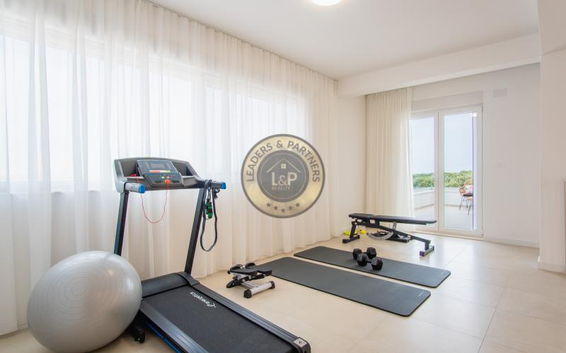 PAG - MANDRE, na predaj vila 260 m2, novostavba, sauna, bazen, výhľad, pozemok 1124 m2