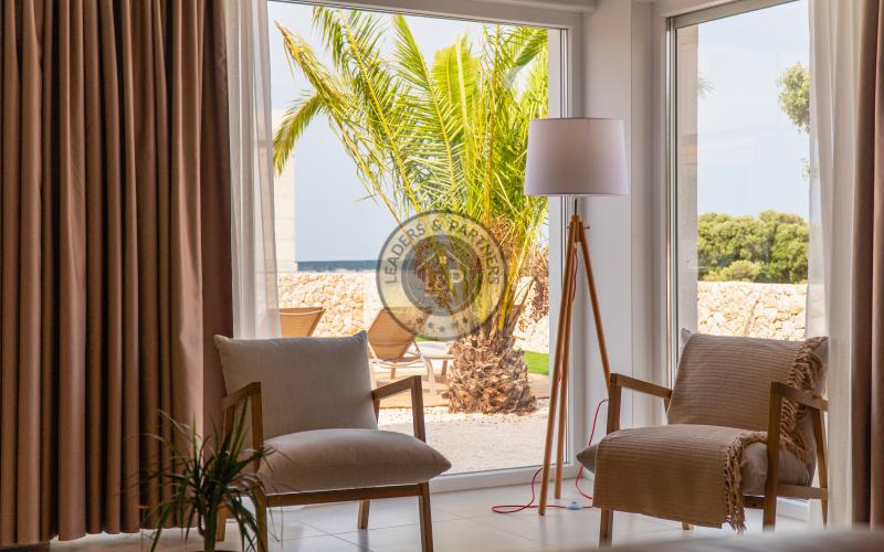 PAG - MANDRE, na predaj vila 260 m2, novostavba, sauna, bazen, výhľad, pozemok 1124 m2