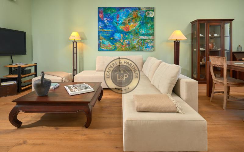 NOVALJA - LUN, PREDAJ exkluzívnej dvojposchodovej vily na pozemku 1978 m2 s bazénom a s krásnym upokojujúcim výhľadom na more