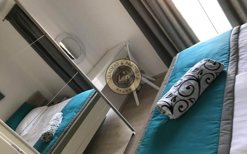 NOVALJA, NA PREDAJ ŠTVORPOSCHODOVÝ DOM S 5 APARTMÁNMI, BAZÉN, LOKALITA, KOMPLETNE NOVO ZARIADENÝ