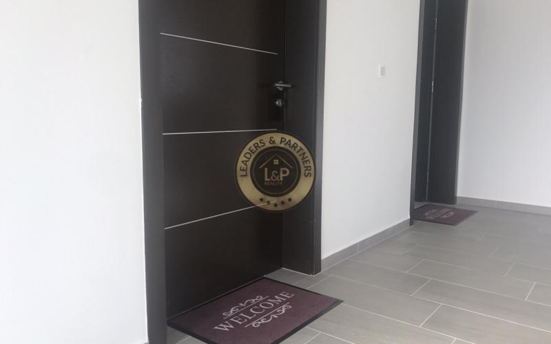 NOVALJA, NA PREDAJ ŠTVORPOSCHODOVÝ DOM S 5 APARTMÁNMI, BAZÉN, LOKALITA, KOMPLETNE NOVO ZARIADENÝ